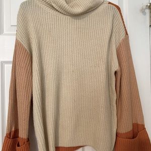Urban Heritage wide sleeves, cowl turtleneck,Sz - S